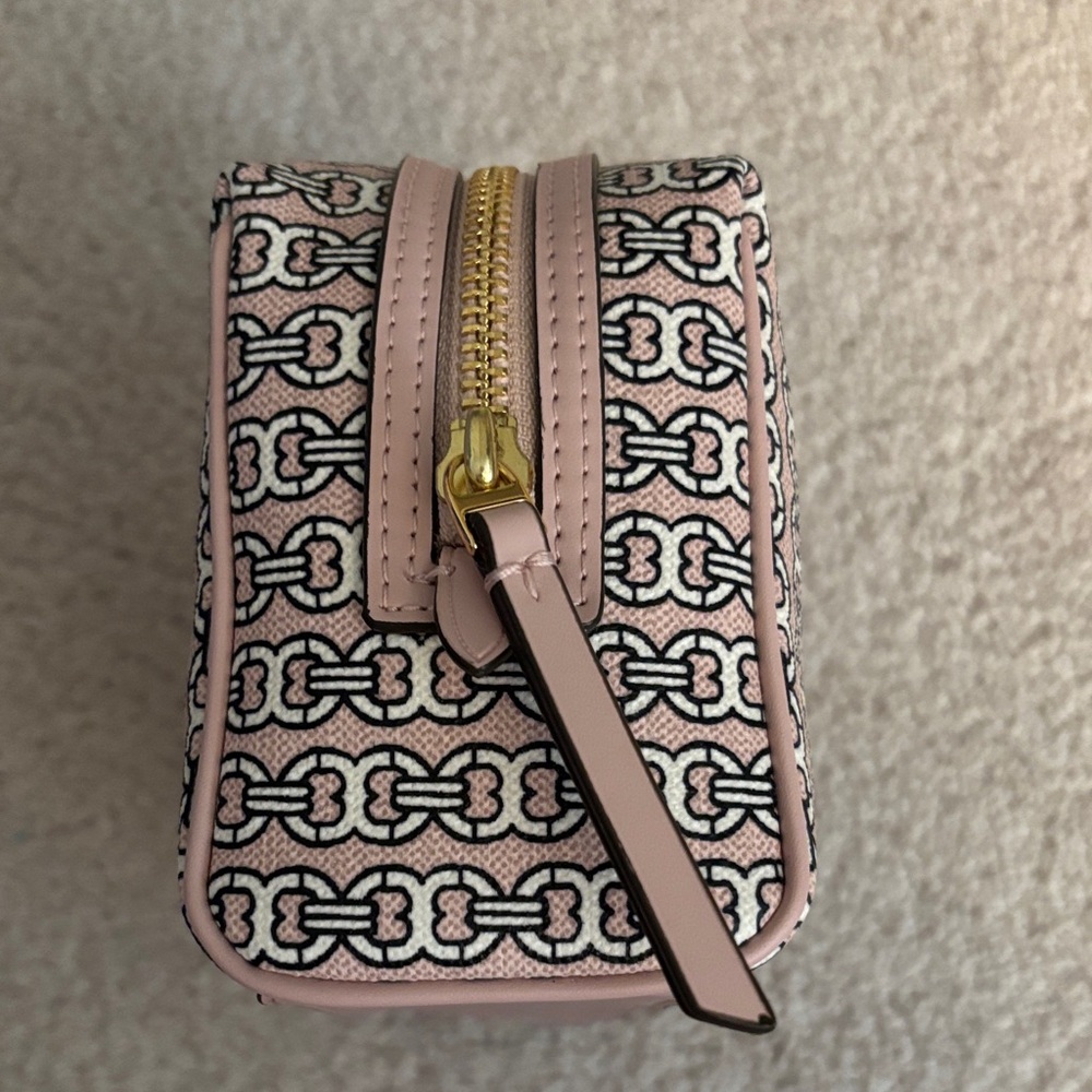 NWOT Tory Burch Gemini Link Costal Pink Cosmetic Bag - Picture 8 of 9